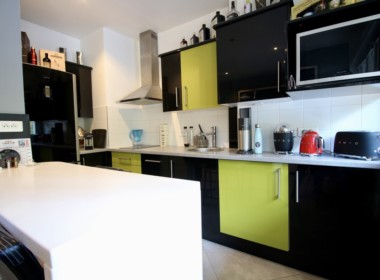 43EF65FE-B91A-4855-9039-DC0A10F65C2B_1_105_c