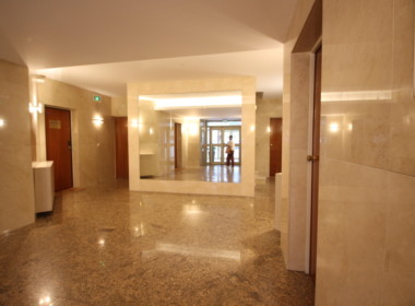 BBF8A430-F772-412A-9123-5B0C3DF7C096_1_105_c