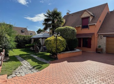 3C28B83B-42EE-4F04-815A-4D5AD3AC6EFD_1_105_c