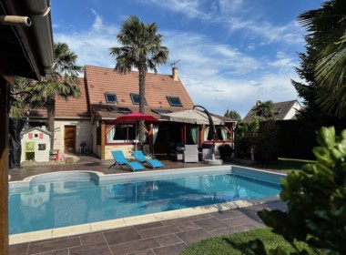 C2A2715C-404D-4E9A-A7C5-7C94EB29BCF8_1_105_c