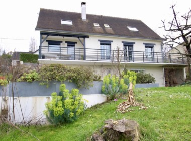 00EEF2F3-71BF-4F16-981A-46575F19491E_1_105_c