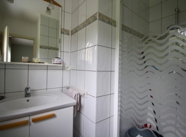 019EA1C1-080D-4FFF-9F94-2DDF515E30C2_1_105_c