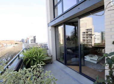 C6513B82-1BB5-4509-BFAF-A36CBFAD1E62_1_105_c